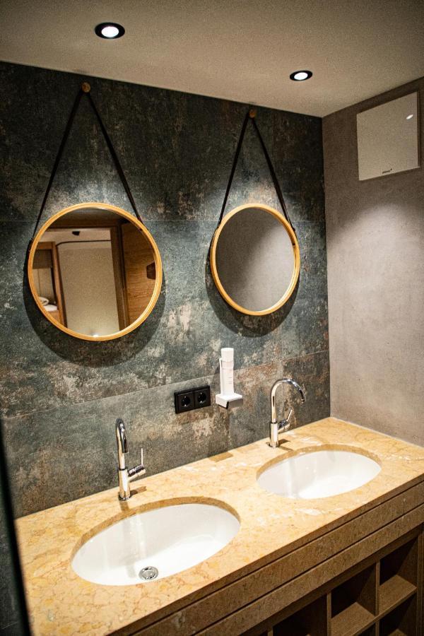 Roomie Alps Design Hostel كيتزبوهيل المظهر الخارجي الصورة